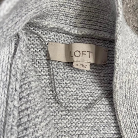 LOFT Sweater - Picture 2 of 2